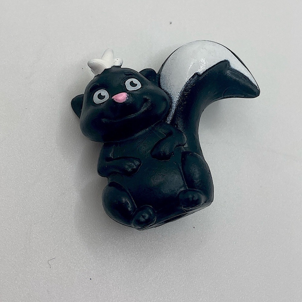 Paw Patrol Spin Master Bio Everest Skunk Replacement Action Figure 1.4”